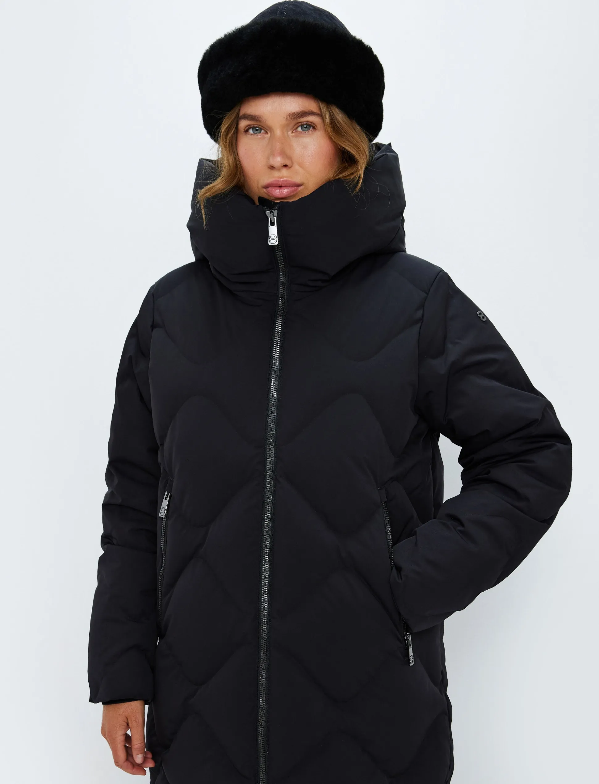 gwen_w_down_coat__black_4.webp 8848 Altitude Gwen W Down Coat - Black Store
