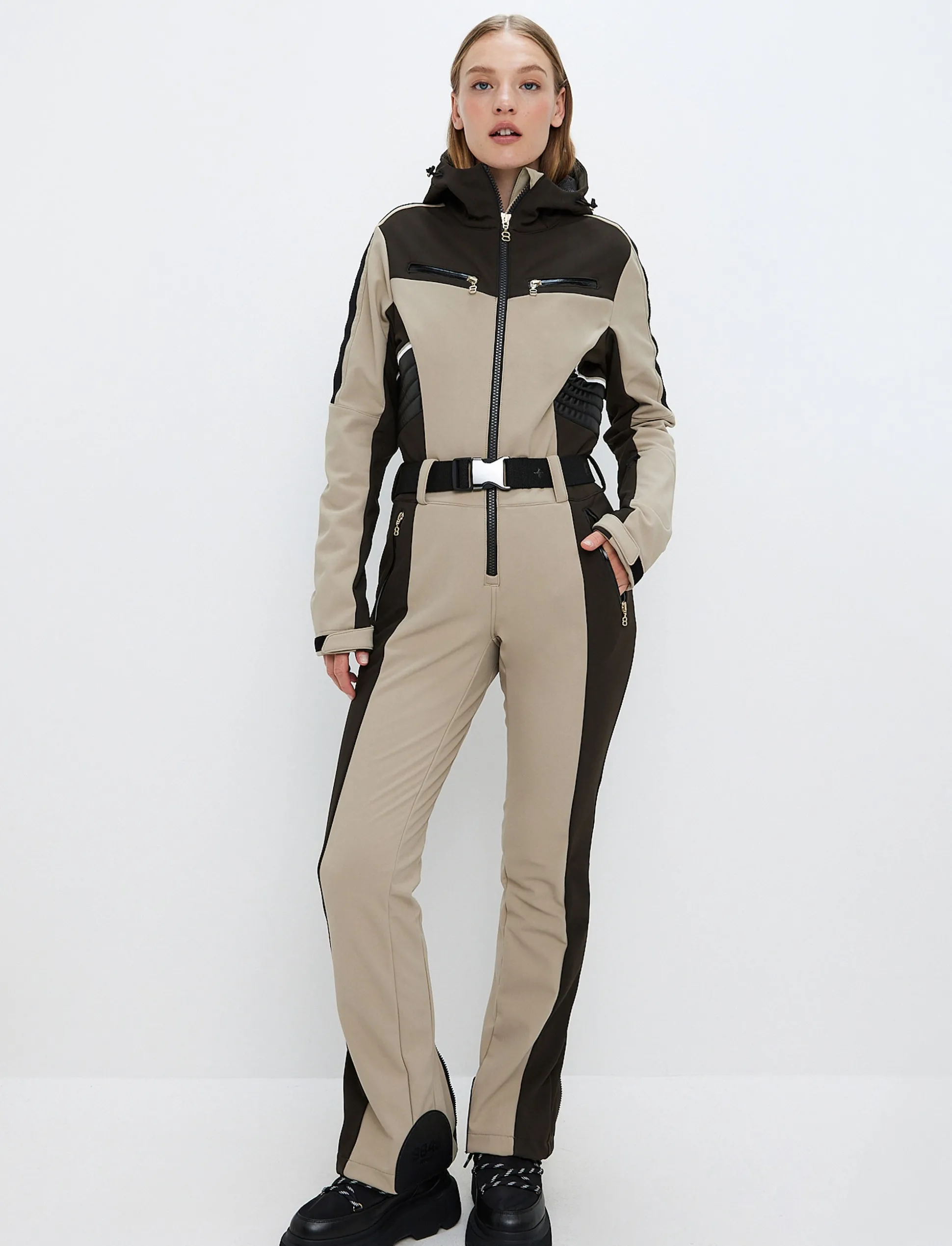 lara__w_ski_suit__coffea_4.webp 8848 Altitude Lara 2.0 W Ski Suit - Coffea New