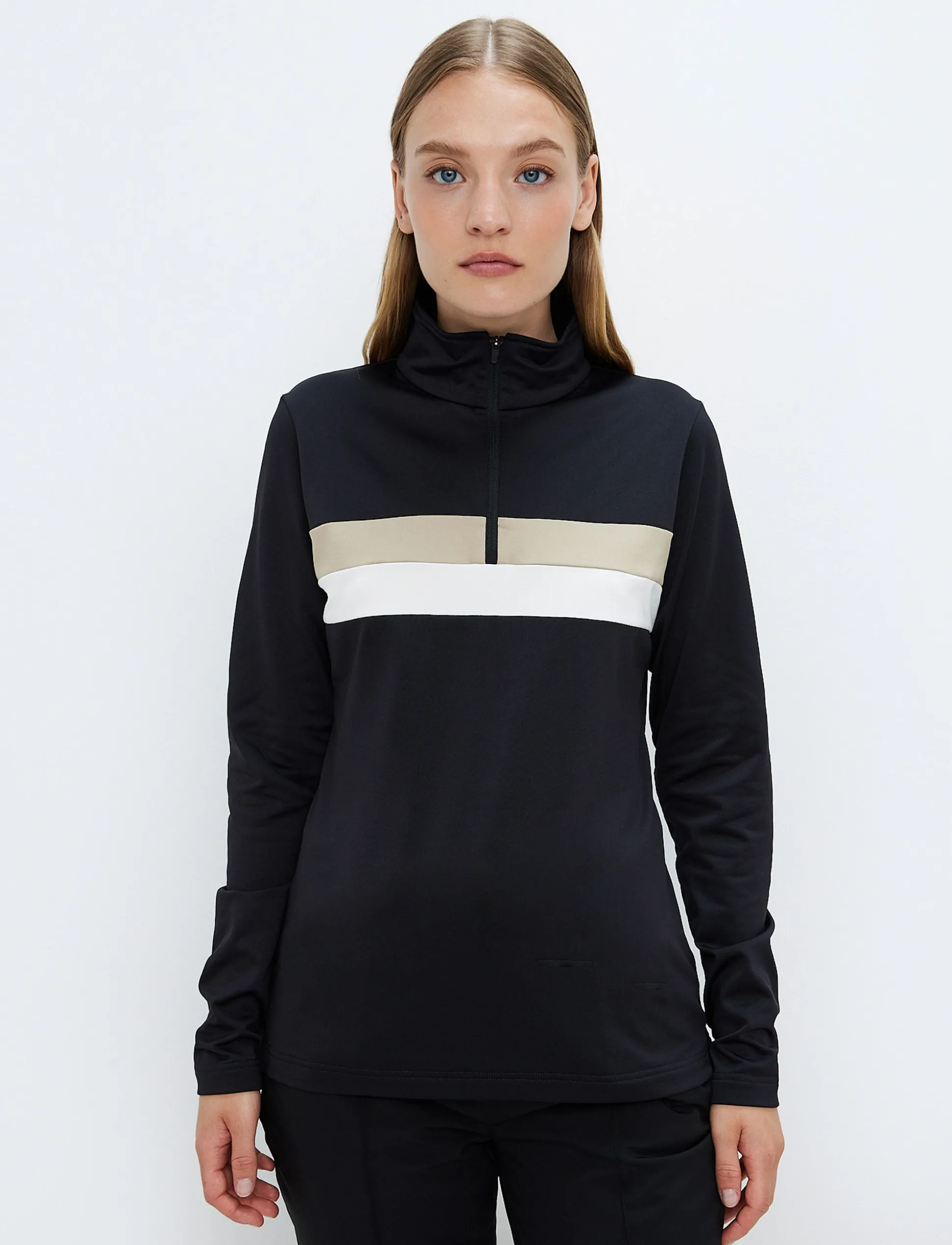 lexie_w_sweat__black_2.webp 8848 Altitude Lexie W Sweat - Black Best