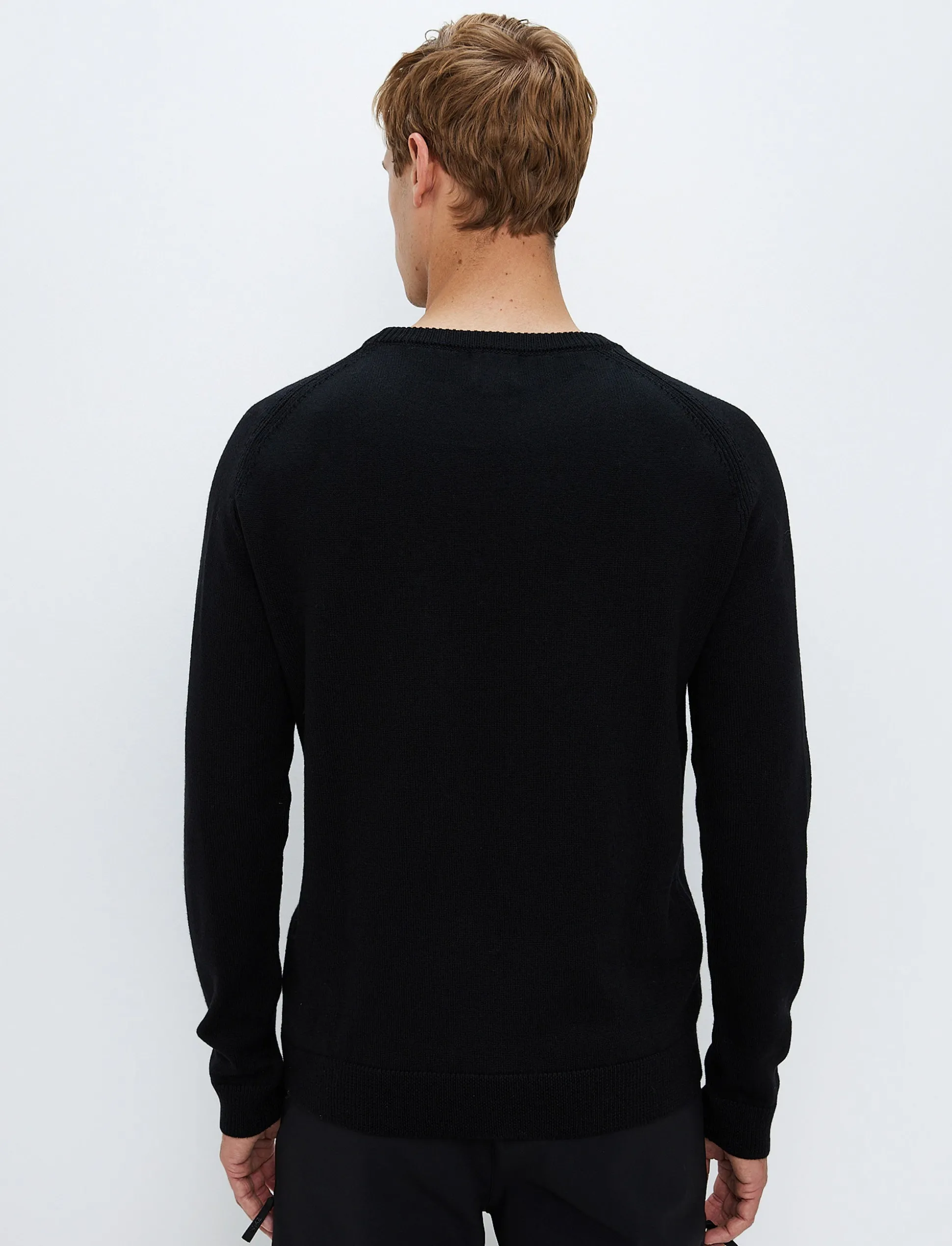 star_merino_sweat__black_3.webp 8848 Altitude Star Merino Sweat - Black Store