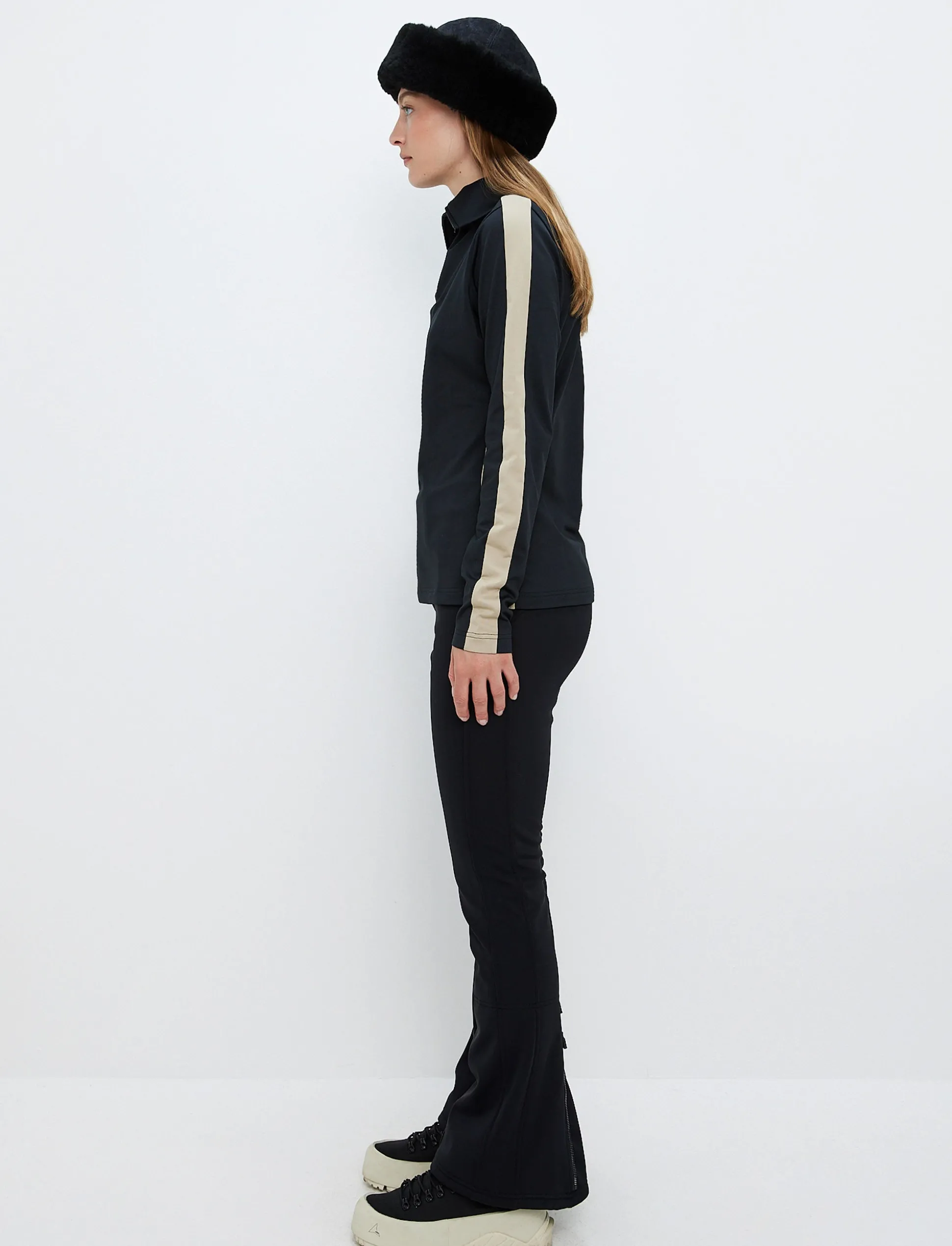 8848 Altitude Vanessa W 1/2 Zip Sweat - Black Store